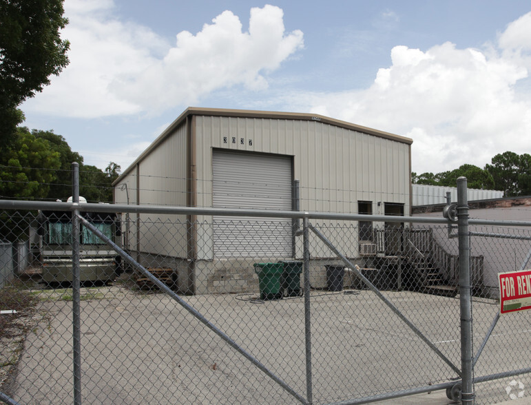 Primary Photo Of 3037 Van Buren Ave, Naples Manufacturing For Sale