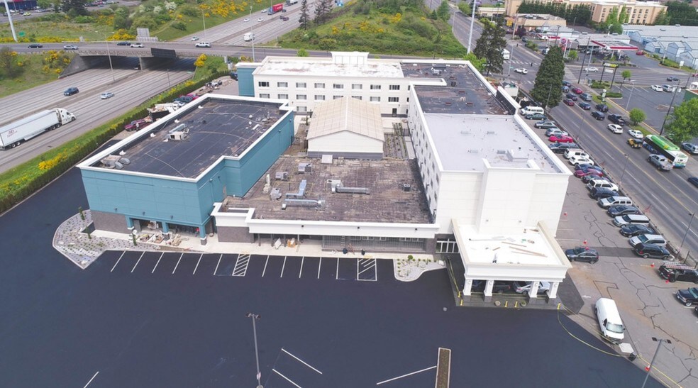 More Photos Of 8402 S Hosmer St, Tacoma General Retail For Lease