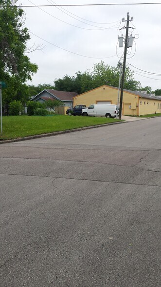 More Photos Of 4208 Navigation Blvd, Houston Food Processing For Sale