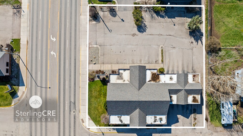 More Photos Of 1015 9th St W, Columbia Falls Bank For Sale