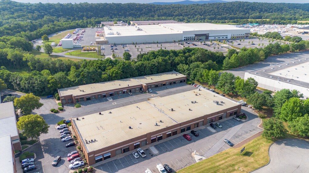 More Photos Of 4509 Metropolitan Ct, Frederick Flex For Lease