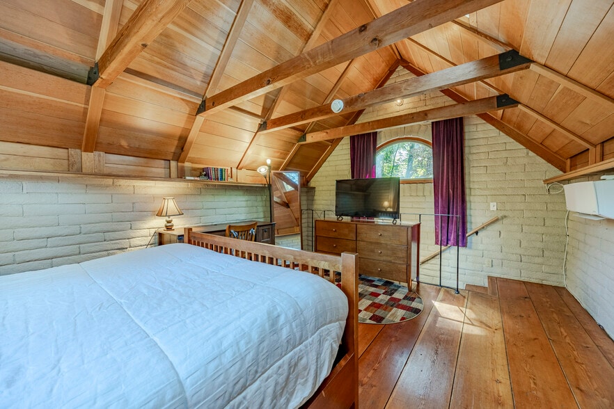 More Photos Of 1820 E 28th Ave, Eugene Multifamily For Sale