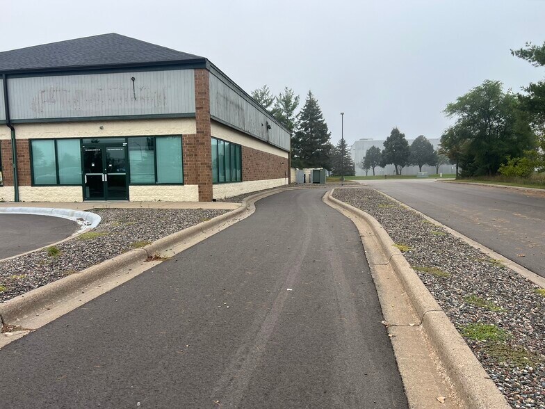 More Photos Of 13445-13501 Business Center Dr, Elk River Unknown For Lease