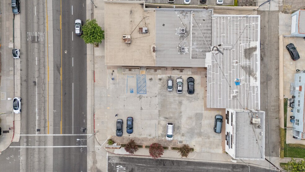 More Photos Of 129-141 E Valley Blvd, Alhambra General Retail For Lease