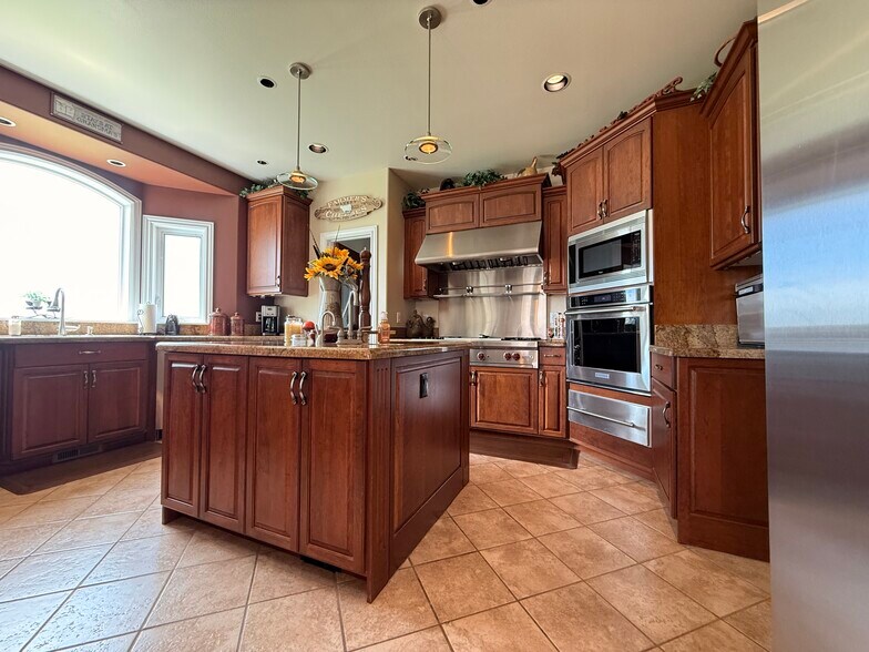 More Photos Of 400 Washington St, Adrian Land For Sale