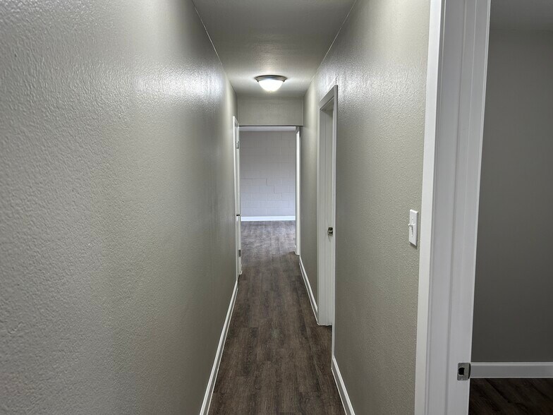 More Photos Of 3120-3122 E Lancaster Ave, Fort Worth Storefront Retail Office For Lease