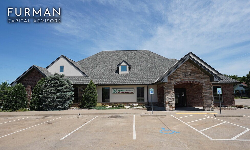 Primary Photo Of 949 E Taft Ave, Sapulpa Medical For Sale