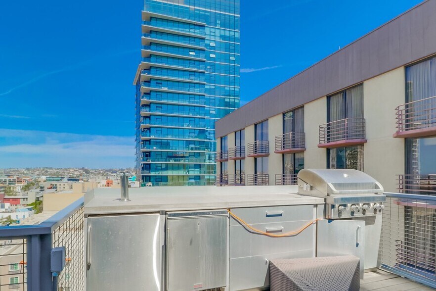 More Photos Of 1350 Columbia St, San Diego Loft Creative Space For Sale