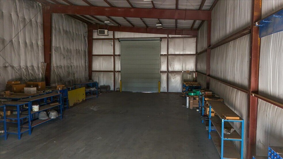 More Photos Of 1230 Pottertown Rd, Midway Distribution For Sale