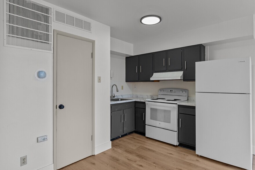 More Photos Of 3725-3741 Morganford Rd, Saint Louis Apartments For Sale