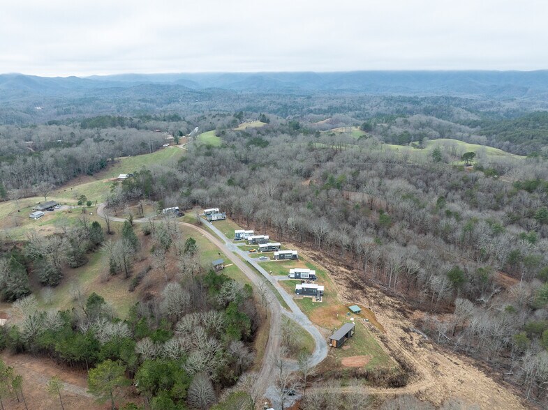 More Photos Of 177 Roper Rd, Copperhill Specialty For Sale