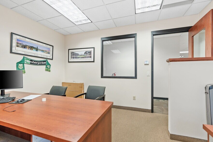 More Photos Of 2905 Lexington Ave S, Eagan Flex For Sale