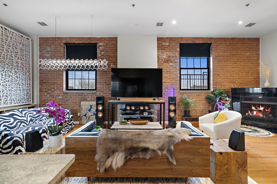 More Photos Of 9 E 18th St, Bayonne Apartments For Sale