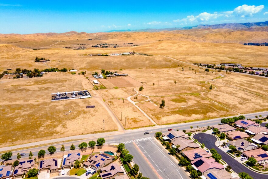 More Photos Of 9900 Paladino dr, Bakersfield Land For Sale