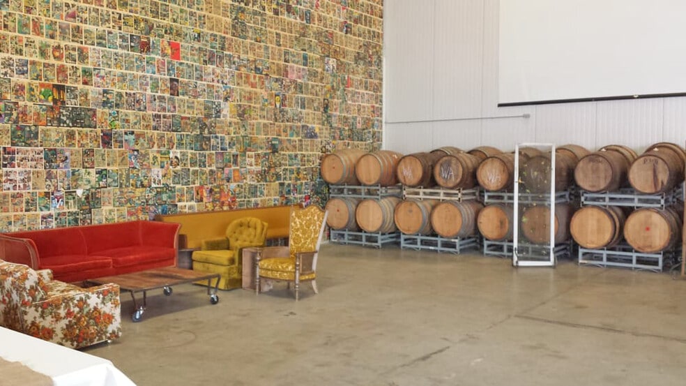 More Photos Of 3725 Greenwood St, San Diego Warehouse For Lease