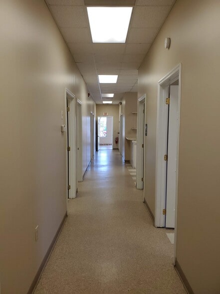 More Photos Of 308-316 Dolphin Dr, Jacksonville Medical For Lease