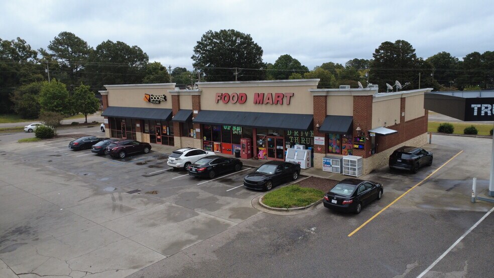 Primary Photo Of 6407 Ward Blvd, Wilson General Retail For Sale