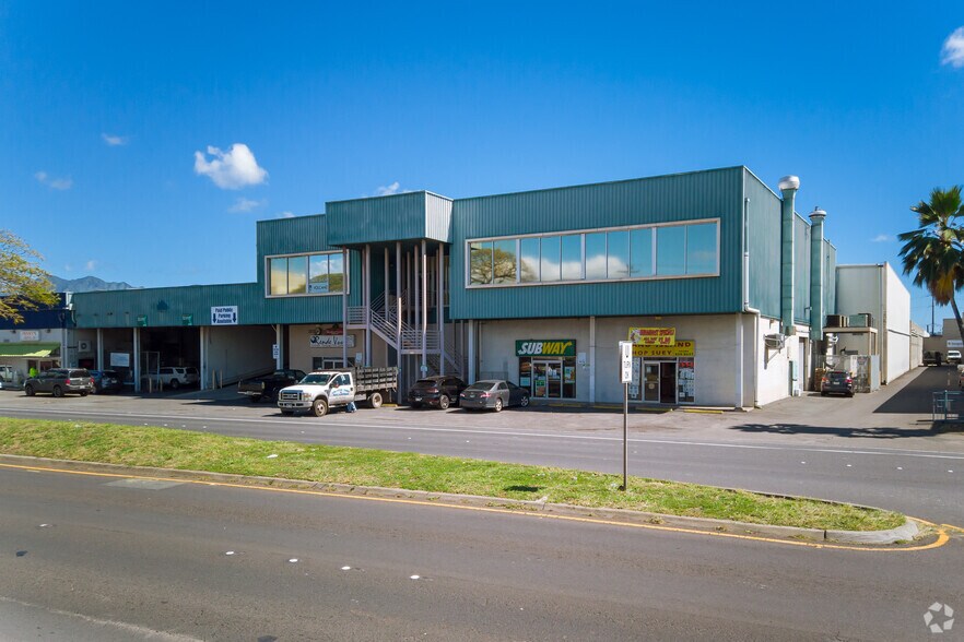 Primary Photo Of 197-231 Sand Island Access Rd, Honolulu Showroom For Lease