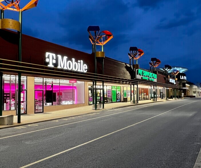 More Photos Of 997-999 Paoli Pike, West Chester Unknown For Sale