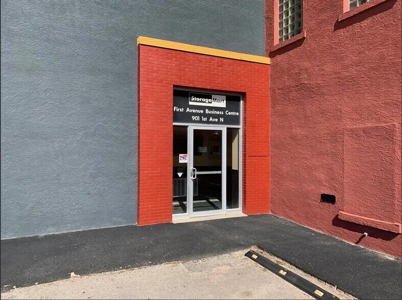 Primary Photo Of 901 1 St Av N, Saskatoon Self Storage For Lease