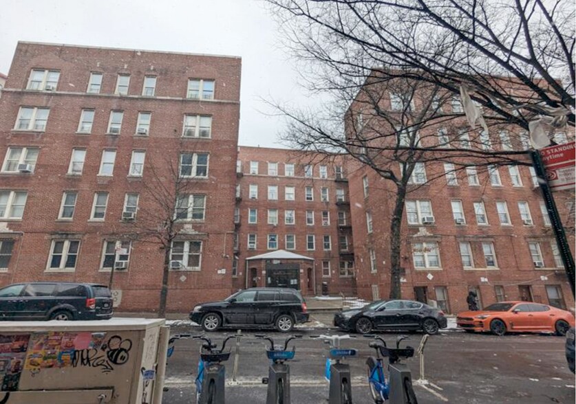 More Photos Of 1265 Walton Ave, Bronx Apartments For Sale