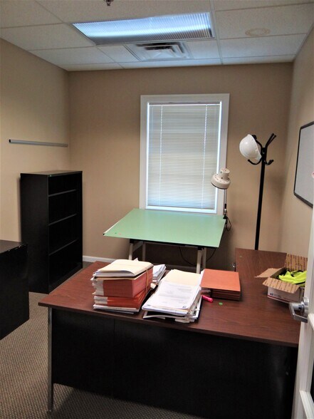 More Photos Of 1456 Ferry Rd, Doylestown Medical For Lease