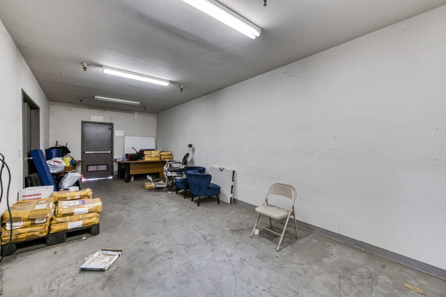 More Photos Of 5333 N Cornelia Ave, Fresno Warehouse For Sale