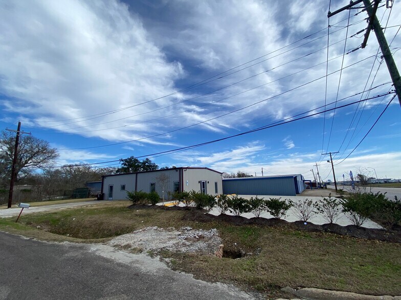 More Photos Of 5490 Washington Blvd, Beaumont Office For Lease