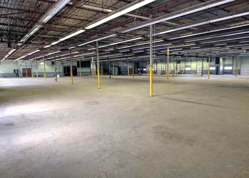 More Photos Of 1651 Kerr Dr, Jackson Unknown For Lease