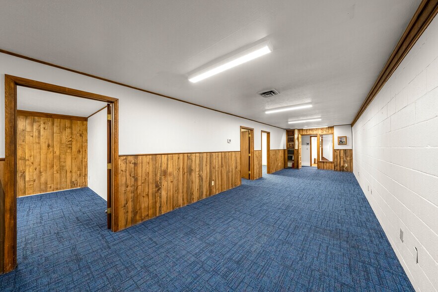 More Photos Of 960 E 2nd Ave, Durango Office For Sale