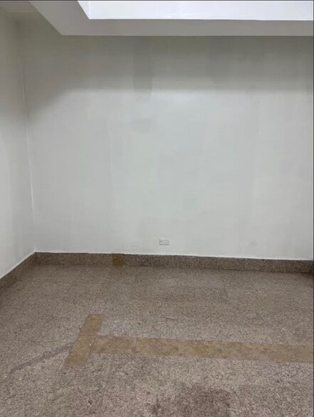 More Photos Of 141-05 Northern Blvd, Flushing Apartments For Sale