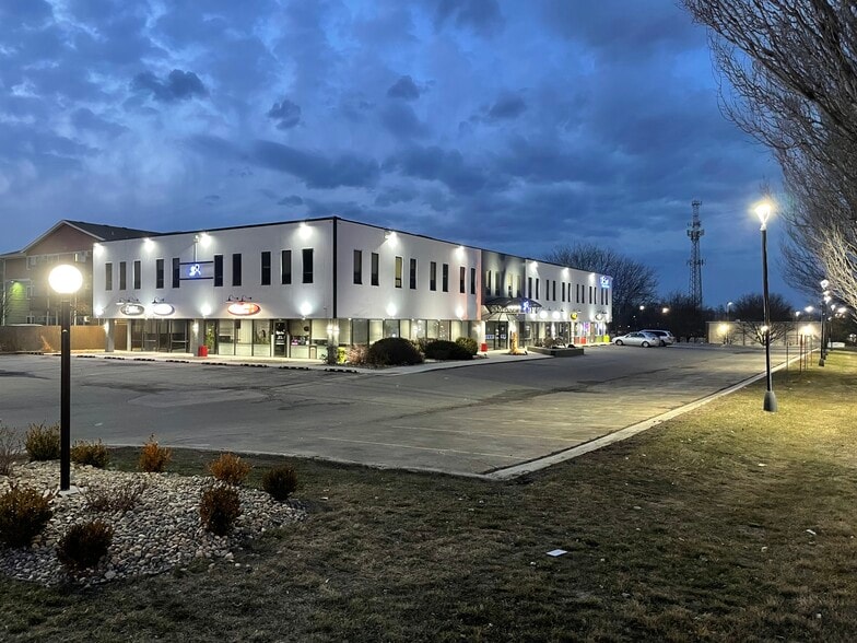 Primary Photo Of 1300 Cummins Rd, Des Moines General Retail For Lease