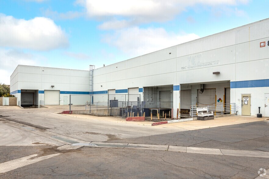 More Photos Of 8985 Crestmar Pt, San Diego Manufacturing For Sale