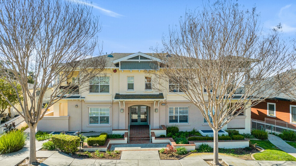 More Photos Of 1256 E Main St, Ventura Apartments For Sale