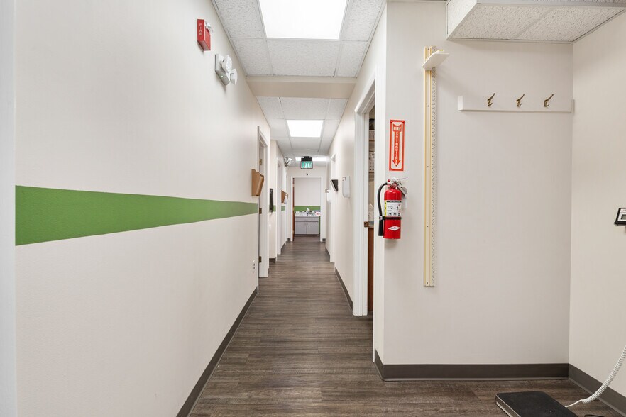 More Photos Of 9650 Santiago Rd, Columbia Medical For Sale