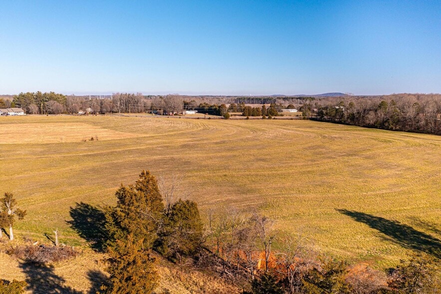 More Photos Of 1801 W Maiden Rd, Maiden Land For Sale