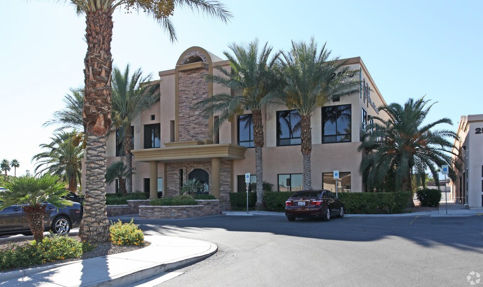 More Photos Of 2575 Montessouri St, Las Vegas Loft Creative Space For Lease