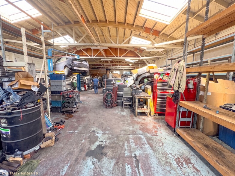 More Photos Of 1672 E 14th St, San Leandro Auto Repair For Sale