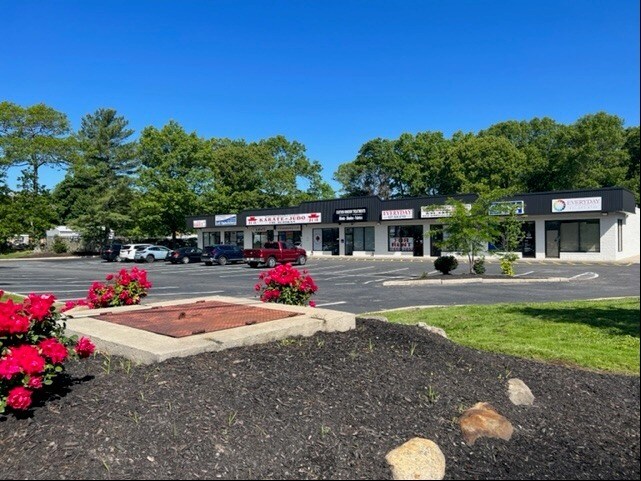 More Photos Of 155-173 Middle Country Rd, Middle Island Freestanding For Lease