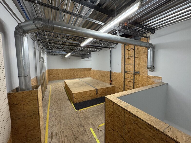 More Photos Of 1155 Fuller Ave NE, Grand Rapids Drugstore For Lease