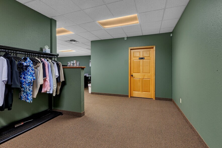 More Photos Of 10 Riverside Ave S, Sartell Office For Lease