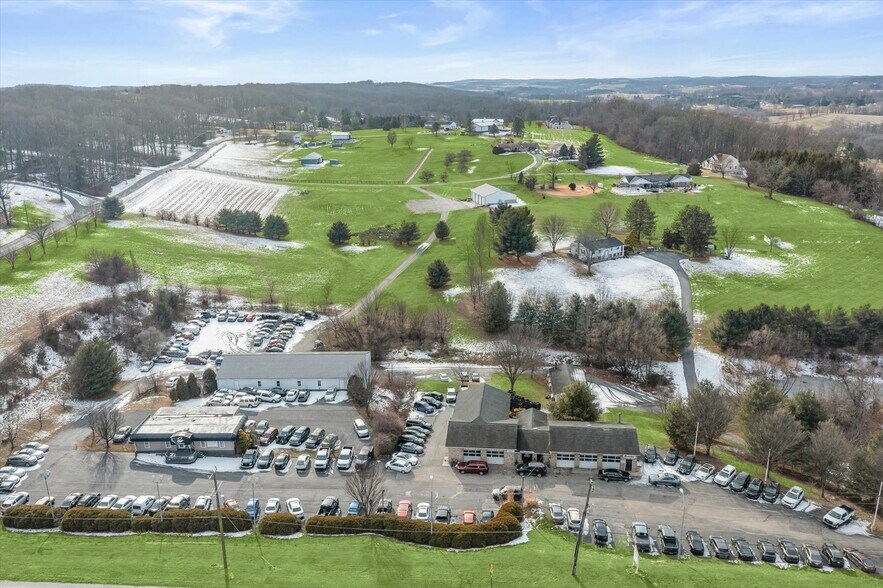 More Photos Of 4028 Hanover Pike, Manchester Auto Repair For Sale