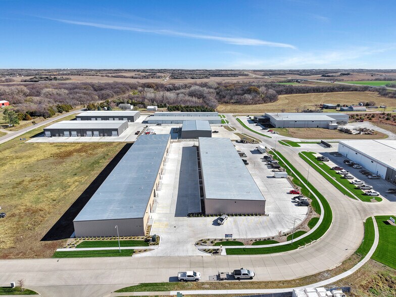 More Photos Of 11600 S 21st St, Roca Warehouse For Lease