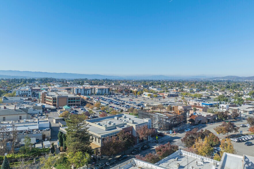 More Photos Of 39-101 S Livermore Ave, Livermore Office For Lease