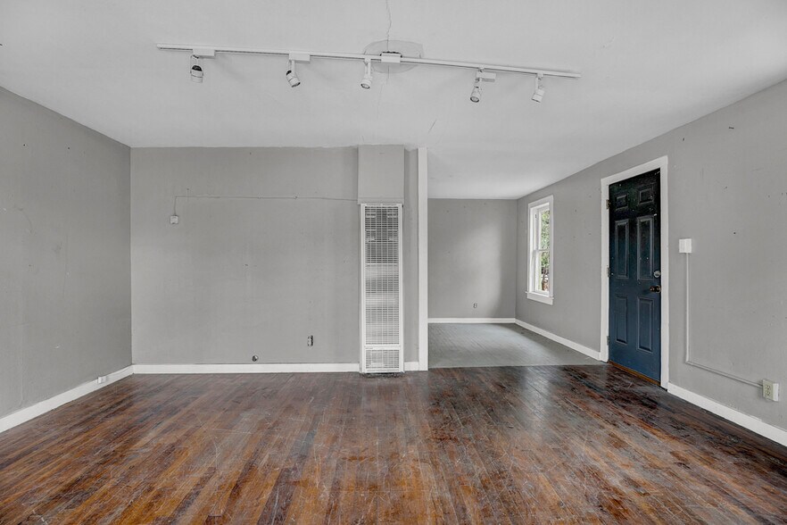 More Photos Of 650-664 S Seguin Ave, New Braunfels Land For Sale