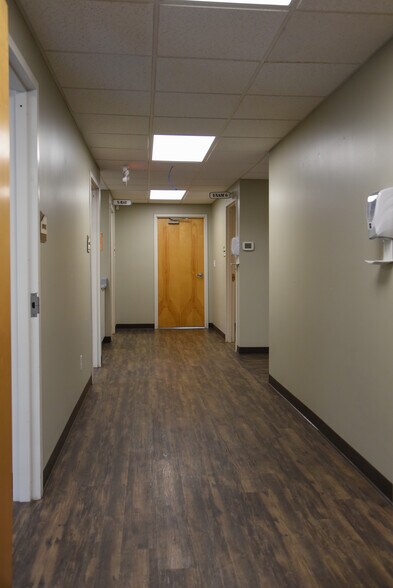 More Photos Of 1635 Highway 31, Hartselle Medical For Sale