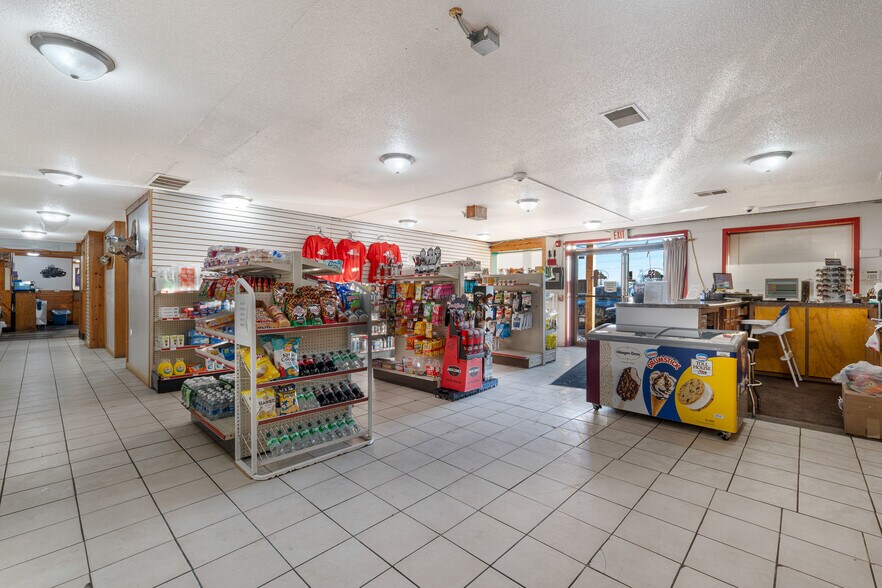 More Photos Of 19389 Frontage Rd, Detroit Lakes Hotel For Sale