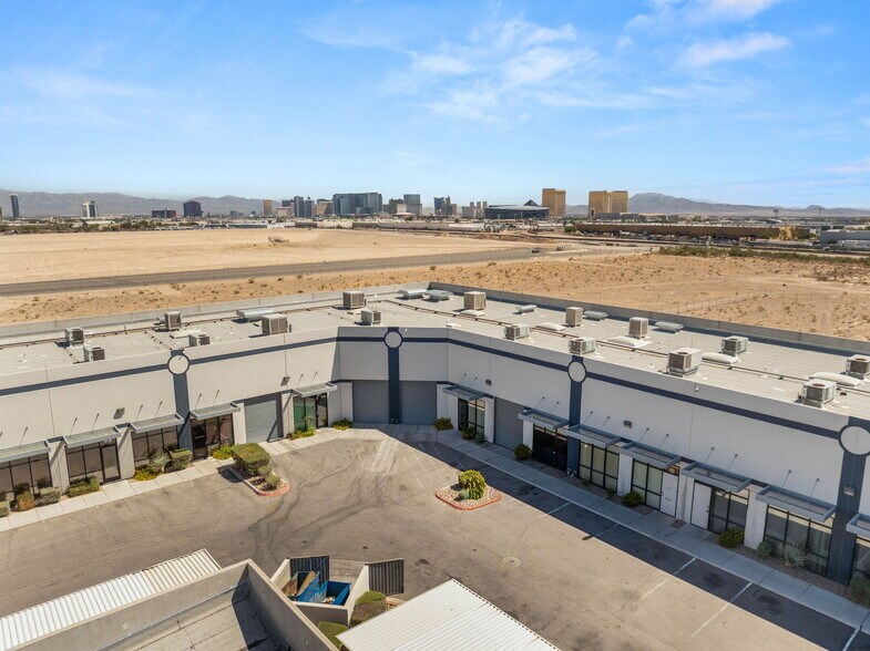 More Photos Of 4570 W Post Rd, Las Vegas Showroom For Lease