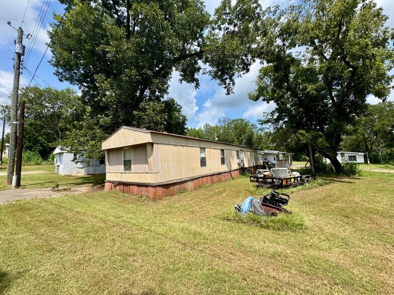 More Photos Of 9054 US Highway 259, Nacogdoches Manufactured Housing Mobile Home Park For Sale
