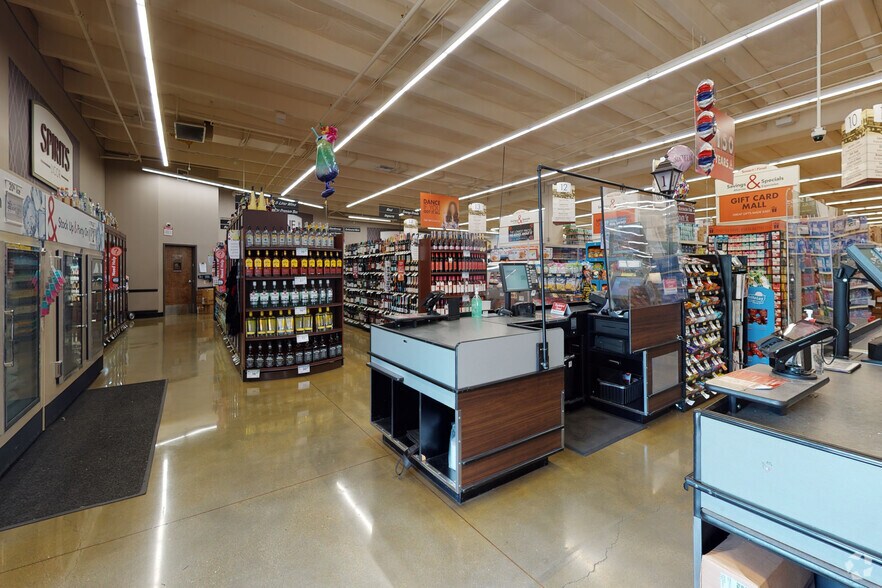 More Photos Of 3111 E Florence Ave, Huntington Park Supermarket For Sale